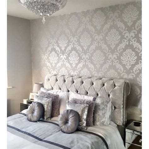 Chelsea Glitter Damask Wallpaper In Soft Grey And Silver Living Room