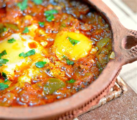 A tagine is like a casserole dish used in north african cooking, most commonly in morocco. Moroccan Kefta Tagine | Recipe | Tagine recipes, Food ...
