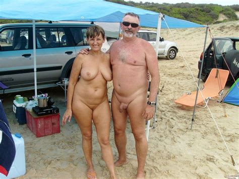Mature Women Nudist Image