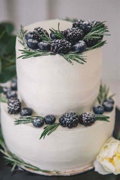 Berry Decorated Wedding Cakes For Winter Arabia Weddings