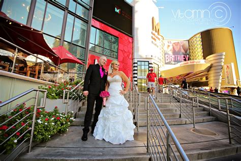 High Drama Wedding Portraits On The Las Vegas Strip From Vitamin C