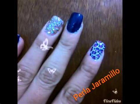 Nuestros abanicos, creados a partir de materiales nobles, incluyen varillaje de madera de peral español pulido y calado de gran calidad. decoración de uñas azul rey - YouTube