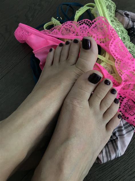Pink Panties Fun With Feet
