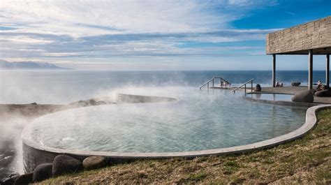 the best spa hotels in iceland