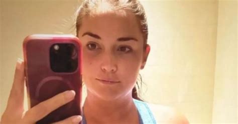 Jacqueline Jossa Looks Incredible As She Shows Off Figure In Gym Gear On Holiday Mirror Online