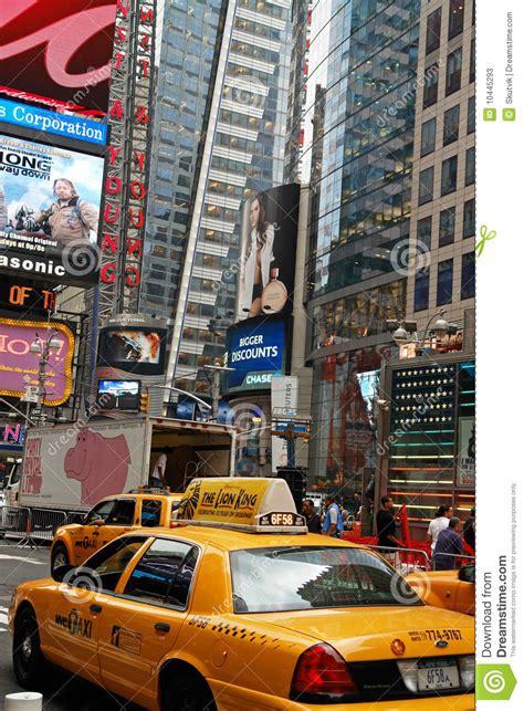 Broadway In New York City Editorial Stock Photo Image Of Manhattan