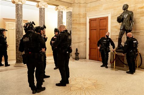 Police Investigating Whether Lawmakers Gave Rioters Tour Of Capitol Before Siege The New York