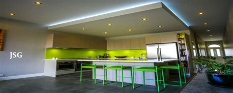 Harga pengecatan plafon gypsum tergantung spek bahat cat yang digunakan, umumnya pada proyek pemasangan plafon menggunakan cat metrolite/vinilex dengan harga rp. + Harga Jasa Pasang Plafon Gypsum Per Meter Terlengkap!