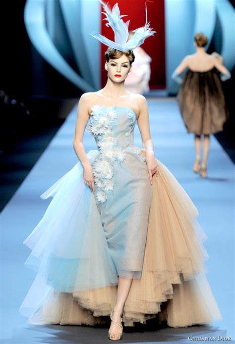 Christian Dior Springsummer 2011 Couture Wedding Inspirasi