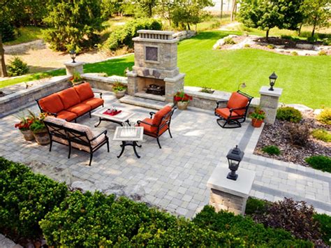 35 Outdoor Living Space For Your Home