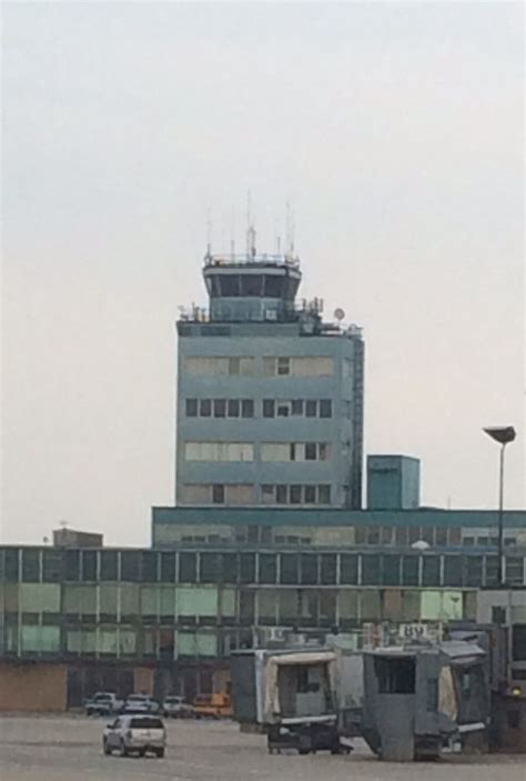 The Old Control Tower At Detroit Wayne Airport Dtw Romulus Mi