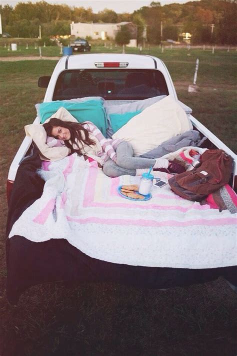Sleepin in the back of a truck star gazing | Cute date ideas, Drive in