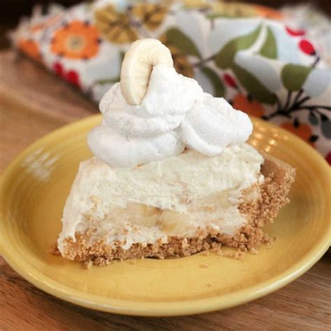 No Bake Banana Cream Pie With Graham Cracker Crust Cooking With Carlee