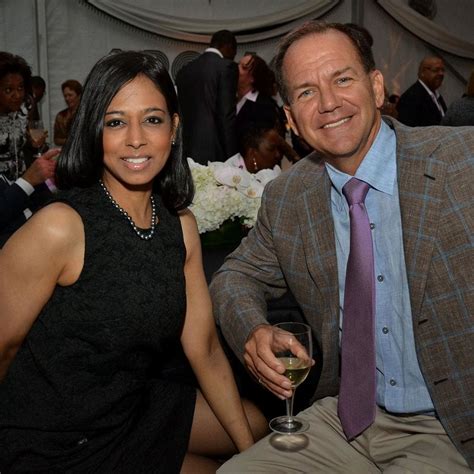 Meena harris is also a children's book author. Hillary Clinton Hires Kamala Harris' Sister as Top Policy ...