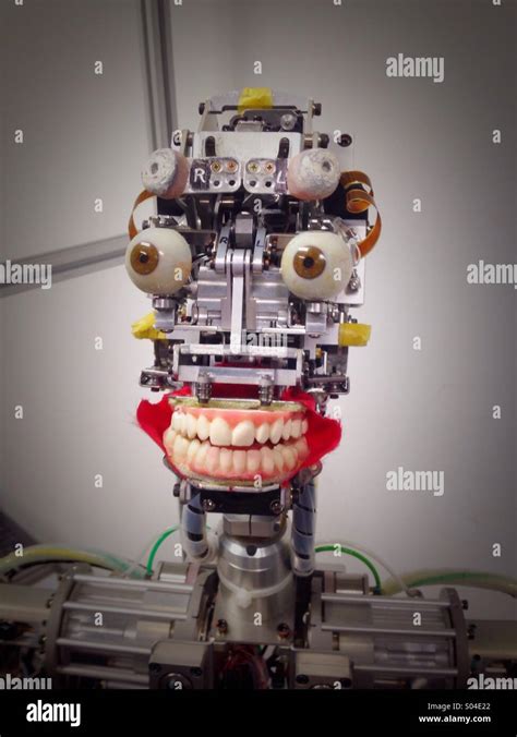 Humanoid Robot Hi Res Stock Photography And Images Alamy
