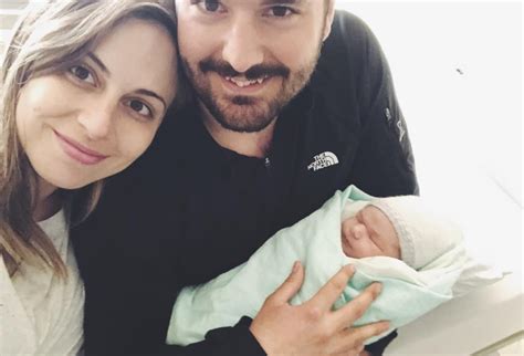 On peut le comprendre et on lui souhaite une bonne bataille contre le cancer. Émilie Janvier a retrouvé l'amour, tout comme son ex ...
