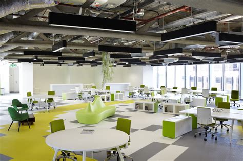 Open office workstations designed to support an open office environment. Open Space, Office Space Pros and Cons | Office Furniture ...