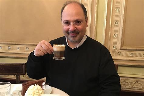 He has worked for sky sport italy since the age of 19, and has amassed a large following on social media, having over three million followers on twitter. FABRIZIO ROMANO piano recital - Ven, Mag 17, 2019 @ 20:30 ...