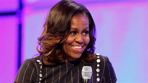 Michelle Obama To Release Deeply Personal Memoir In November