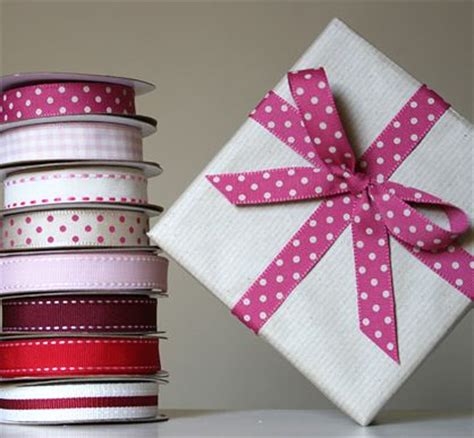 We did not find results for: Starting a Gift Wrapping Service - Jane Means