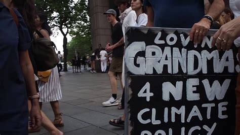 Students and adults around the world are joining together to demand action on climate change. Sydney Climate Protest 10th January 2020 - YouTube