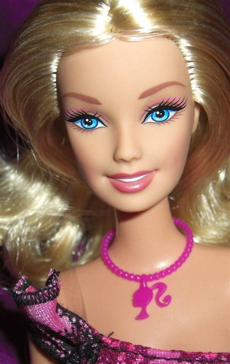 pin de olga vasilevskay em barbie dolls fashionistas 4 bonecas barbie moda bonecas