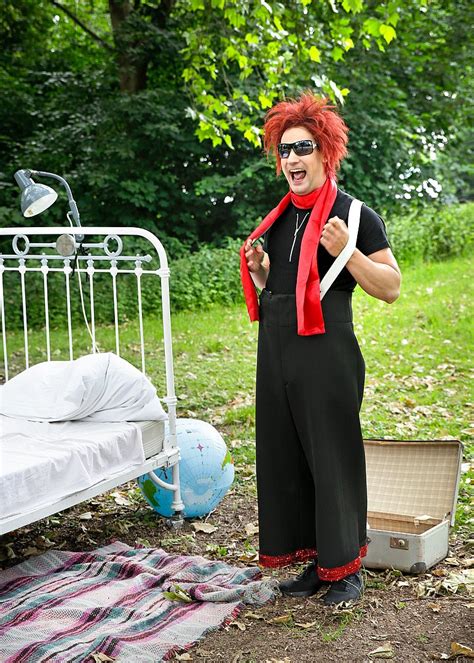 Wohin das führt, zeigt die komödie zum glück zurück am gründonnerstag um 20.15 uhr im zdf. Zum Glück zurück: Theater Dortmund