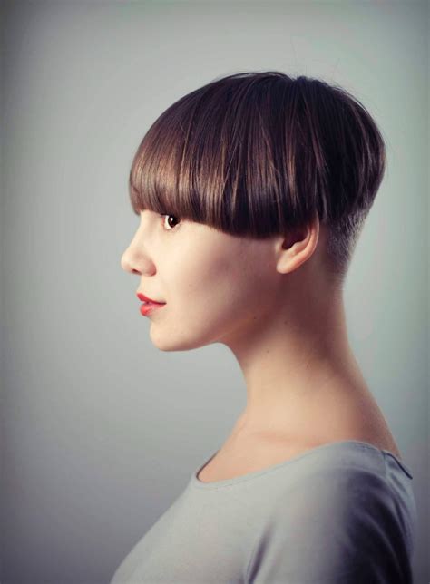 The best women's hairstyles and haircuts in 2021. Short Haircuts for Oval Faces 2020 - 2021 - 30+