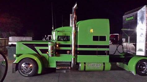 Green 2 Big Trucks Peterbilt Trucks Custom Big Rigs