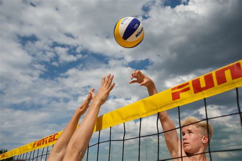Vuoi giocare in una squadra di pallavolo ma non sai servire? Beach volley: Regole » mobilesport.ch