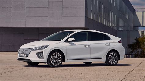 2020 Hyundai Ioniq Electric Gets More Range And Power Faster Charging