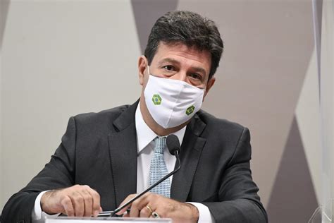 Isso oficializa os participantes e permite que o colegiado comece a operar. Portal Zap | Alteração da bula da cloroquina, campanha ...
