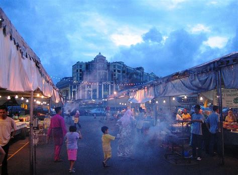 The night market has about 600 stalls. Night market, Brunei | Flickr - Photo Sharing!