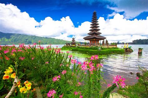Singapore And Bali Holiday Freedom Destinations