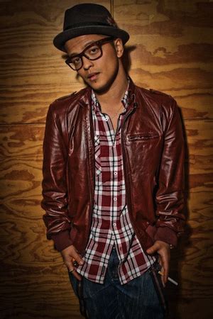 Easy come, easy go that's just how you live, oh take, take, take it all but you never give should've known you was trouble from the first kiss had your eyes wide open why were they open? Planet Ill Breakdown: Bruno Mars-Grenade - Planet Ill