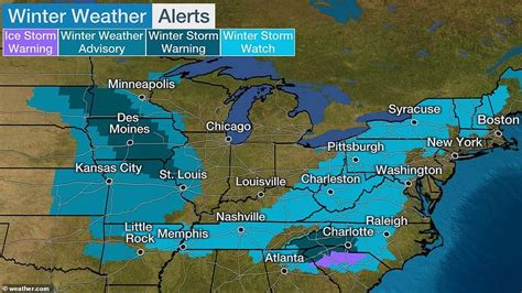 Heavy Snow In Midwest Slows Travel Closes Scores Of Daily Mail Online
