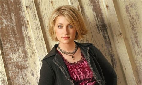 Allison Mack From Smallville Sweetheart To Sex Cult Leader Film Daily