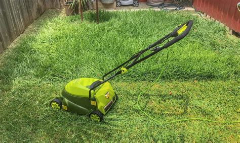 10 Best Lawn Mowers For Small Yards 2023 Bestofmachinery 2023