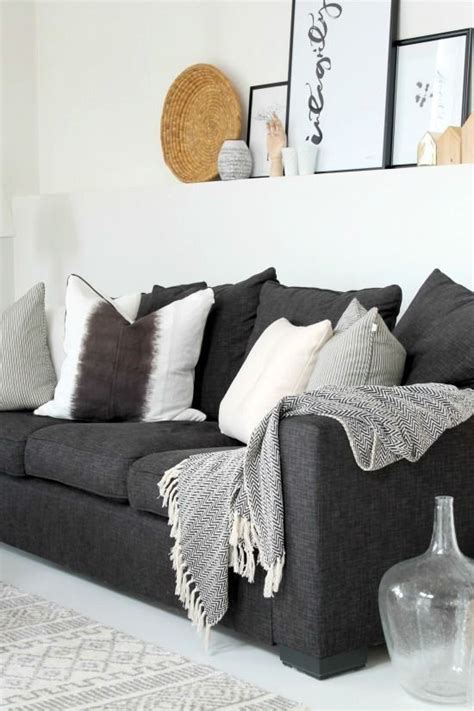 How to decorate a small living room in 17 ways. Cool Gray Living Room Ideas 2019 (With images) | Dark grey ...
