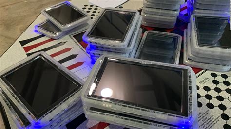 Inmates At Oklahoma Prisons Begin Receiving Computer Tablets Cnn