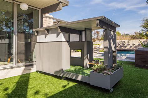 Midcentury Modern Dog Houses By Pijuan Design Laptrinhx News