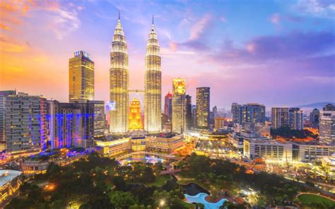 فنادق ماليزيا المسافرون العرب دليل ماليزيا حيث نوضح افضل فنادق ماليزيا و افضل منطقة للسكن في ماليزيا أولا سنقوم بتقسيم فنادق كوالالمبور الأربع نجوم بحسب. السياحة في ماليزيا وأفضل 10 مدن وجزر عليك زيارتها | تور فلاج