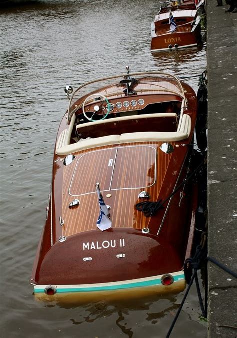 Malou Mahogany Yachting Society Yacht Design Boat Design Riva Boot