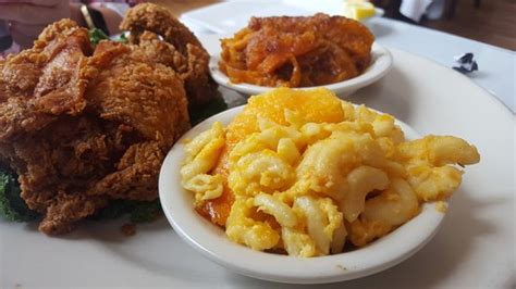 Mellow mushroom makes the best pizza in richmond, virginia. Southern Kitchen, Richmond - Restaurant Reviews, Phone ...