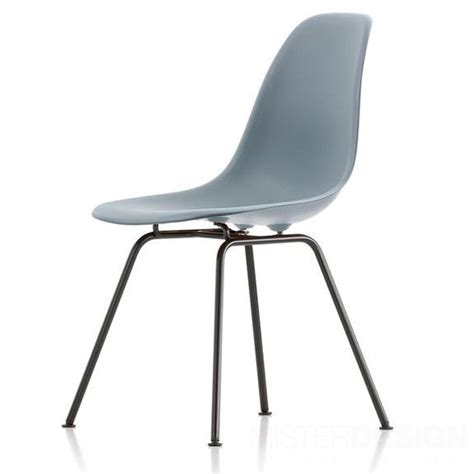 Ode aan de vitra eames plastic chair (designstoel uit 1950). Eames Plastic Side Chair DSX Stoel met zwart gepoedercoat ...