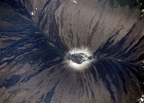 Mauna Loa Volcano Viewed From Orbit Spaceref