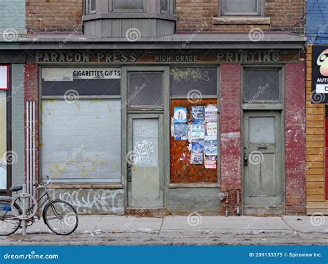 Run Down Old Fashioned Storefront Editorial Image Image Of Building