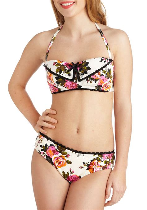 Betsey Johnson View From The Topiary Swimsuit Top Mod Retro Vintage