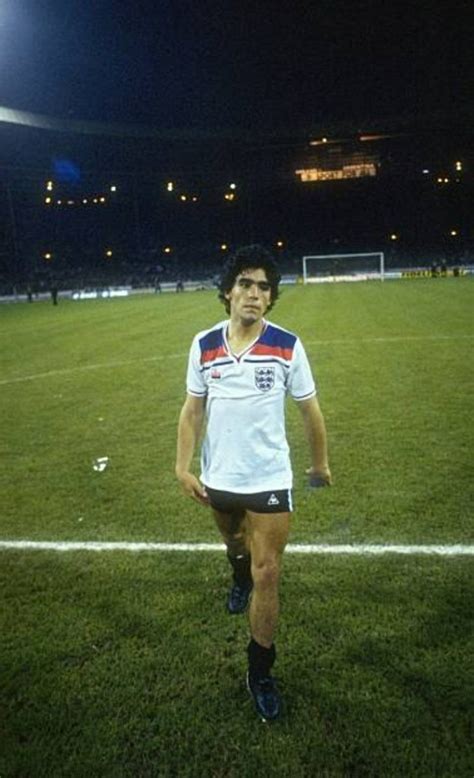 A Football Archive On Twitter Rt Brazilegend10 1980 Diego Maradona In Kevin Keegan S Shirt