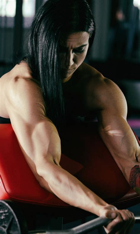 Fitness Muscle Motivation Girlpower Bodybuilding Muscular Girl Biceps Flex Muscle